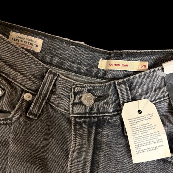 80s Style Levi’s Premium Mom Jeans NWT – Gray High Rise Tapered Denim 29x28 - Picture 4 of 6